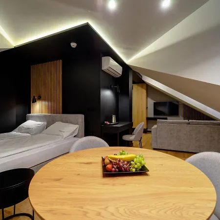 Stek 公寓 斯卡维纳