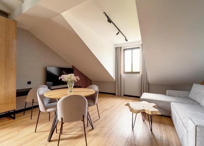 Stek דירה סקאווינה